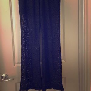 Torrid Size 1 built in short crochet pants